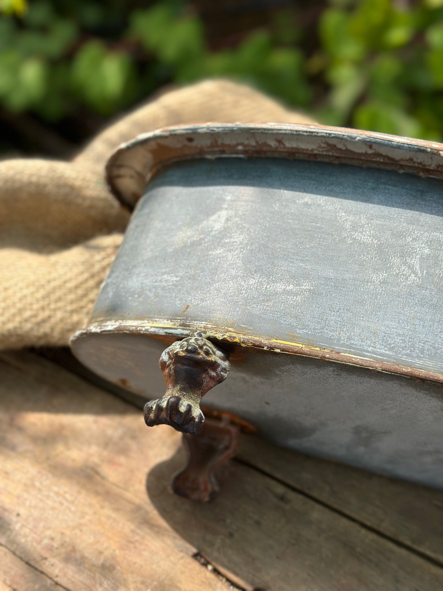 Metal - Distressed Tin Oval Planter with Feet