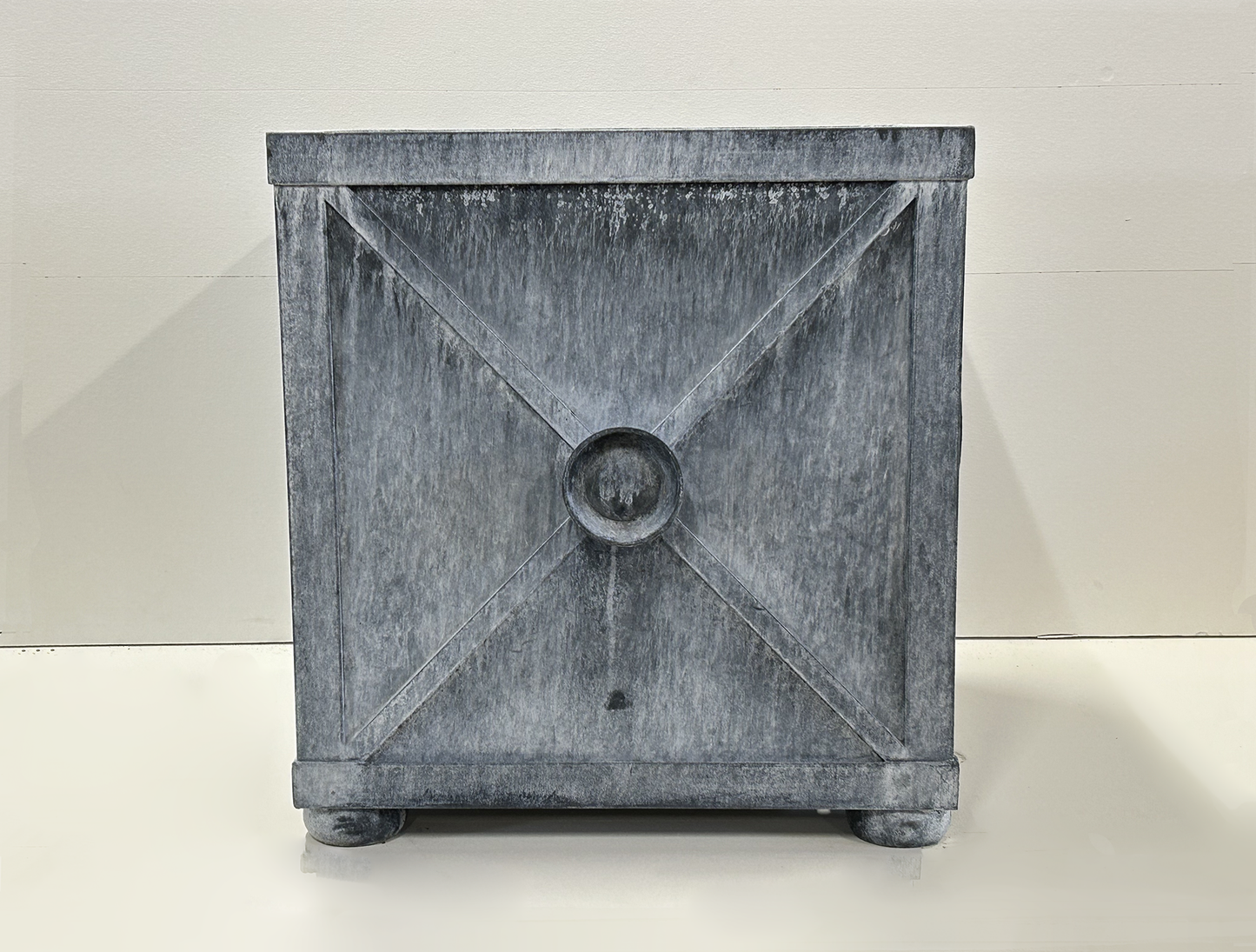 Steel Planter - Lead Finish