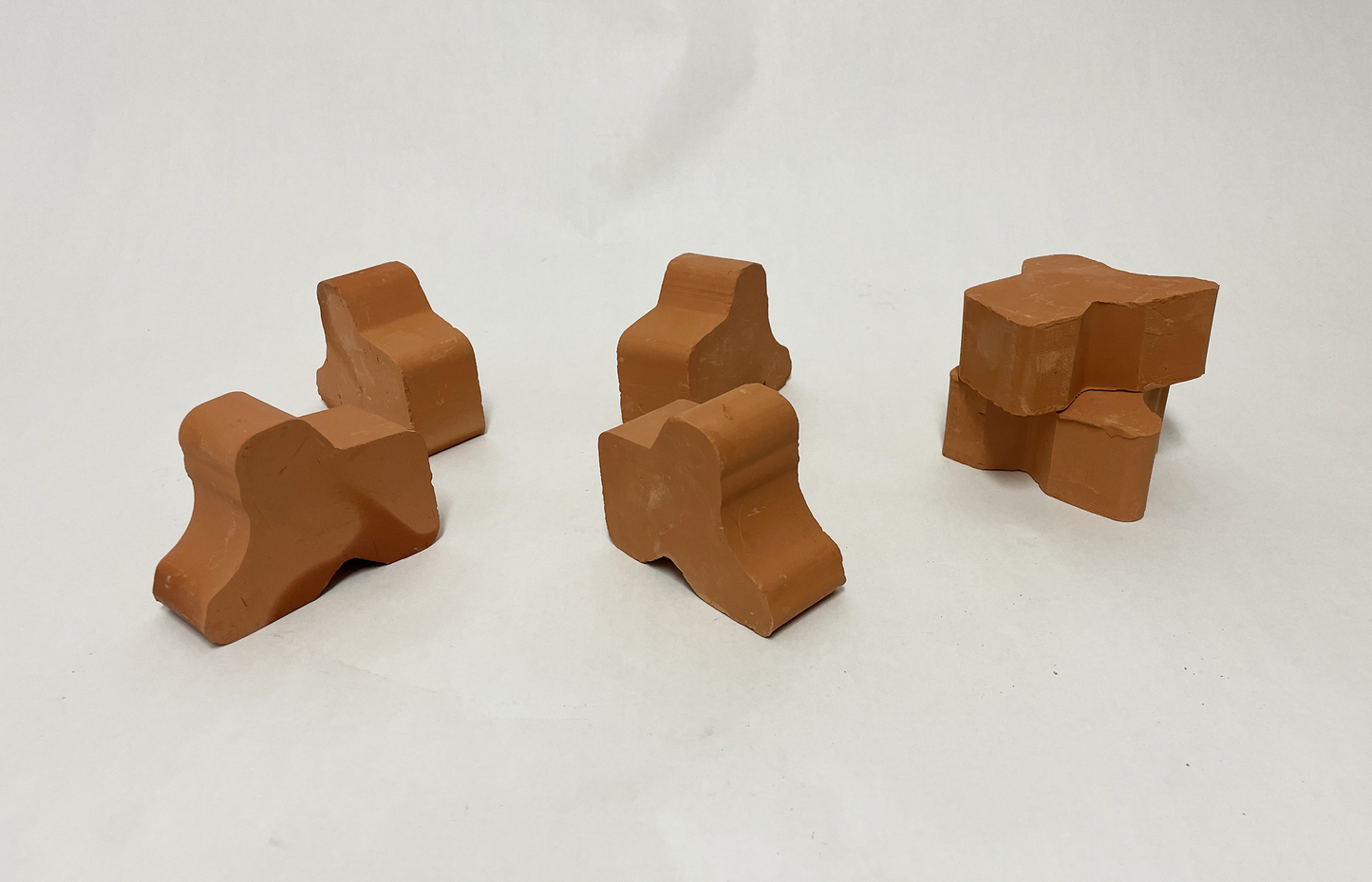 Terracotta - Set of (3) Raised Pot Feet, 3.5"w x 1.5"d x 2.75"h
